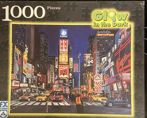 FX Schmid Times Square Glow in the Dark 1000 Puzzle Original NYC New York City + - Picture 1 of 3