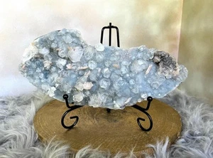 Diamante apofilita y estilbita sobre calcedonia azul, minerales de zeolita mixtos - Imagen 1 de 14