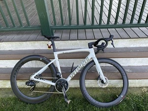 Specialized Tarmac SL7 56cm Custom Build Force AXS CMLNSILGRN/WHT/CMLNSNKEYE - Picture 1 of 6