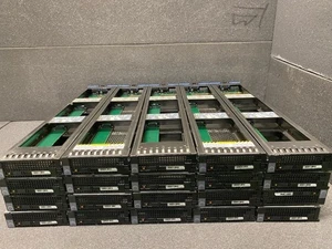20 X EMC Isilon Infinity 3 x 3,5" HDD normale slitta 100-572-103-02 H400 H500 A200 - Foto 1 di 4