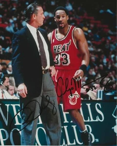 Miami Heat Pat Riley e Alonso lutto firmato 8x10 foto certificato di autenticità - Foto 1 di 1
