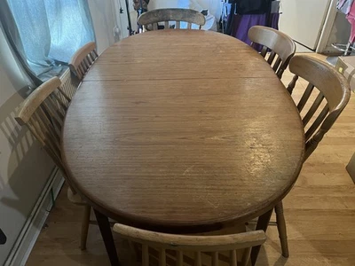VINTAGE MCINTOSH KIRCALDY  EXTENDING OVAL DINING TABLE + 6 Victorian  CHAIRS  - Image 1 of 4