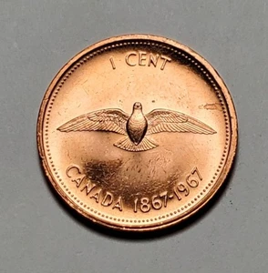 1967 Canada Cent Queen Elizabeth II Canadian Rock Dove Centennial Penny #C9695 - Picture 1 of 2