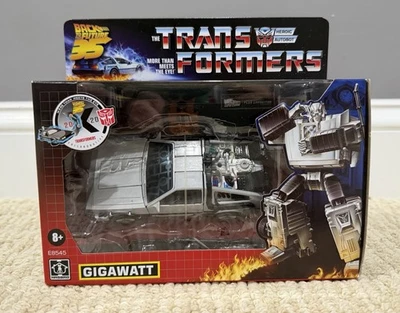 Bot Gigawatt SUPA DUPA Hasbro Transformers x Back to the Future 35º Aniversário - Imagem 1 de 4