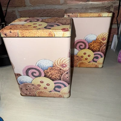 Lote de 2 latas de presente retangulares vintage de biscoito rosa FTD. FEITO NA INGLATERRA. - Imagem 1 de 4