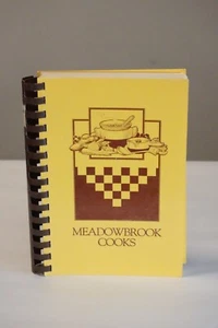 Meadowbrook United Methodist Church Cookbook 1990 Spiralbound - Imagen 1 de 10