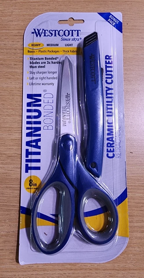 Tesoura Westcott 8" titânio + cortador utilitário de cerâmica - pacote bônus resistente - Imagem 1 de 2