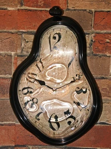 HUGE ICONIC DALI VINTAGE STYLE MELTING CLOCK WALL DECOR. PERSISTENCE of MEMORY - Picture 1 of 8