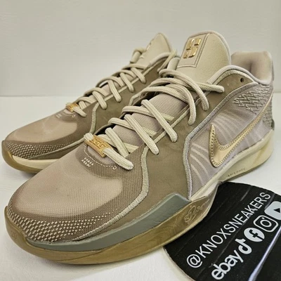 Nike Sabrina 2 NRG Ratán Dorado HF1799 200 Para hombres Talla 9.5/Para Mujer Talla 11 Foto 1 de 4