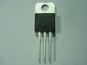 BTB16-800CWRG Triac 16A 800V TO220 #19-394 - Picture 1 of 1