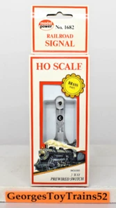 MODEL POWER HO 1:87 OPER 2-COLOR TARGET RR SIGNAL W/3-WAY SWITCH 1682 MSRP $17 - Picture 1 of 4