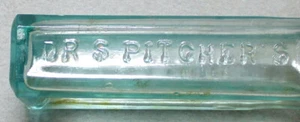 Dr. S. Pitcher’s Castoria Flasche - Bild 1 von 8