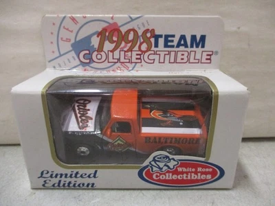 1998 白玫瑰收藏品巴尔的摩金莺福特皮卡车 — 第 1/2 张图片