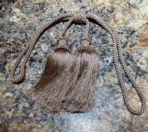 Lot of Mixed Assorted Tassels and Tie Backs 10 in All - Picture 1 of 15
