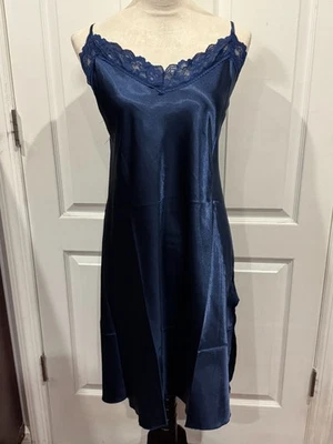 Wmn's Lingerie Satin Nightgown Slip Navy Blue Thin & Soft Sz 3XL 37"Lx26"W - Image 1 of 4