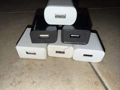 Lote de 5 - Adaptadores de alimentación USB de 5,0 V 2,0 A 10 W sin marca - Sin cable Foto 1 de 2