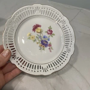 7" SCHWARZENHAMMER Bavaria Germany US Zone 6 Floral Plate - Picture 1 of 3
