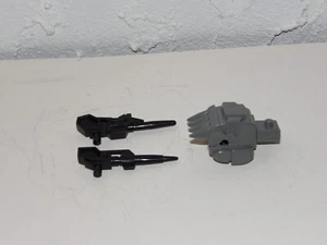 TRANSFORMERS G1 PREDAKING RIGHT FIST AND ACCESSORIES LOT VINTAGE ORIGINAL - Picture 1 of 1