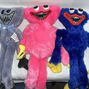 3 poppy playtime smiling huggy wuggy Kissy Missy Poppy Playtime Stuffed Plush - Picture 1 of 7