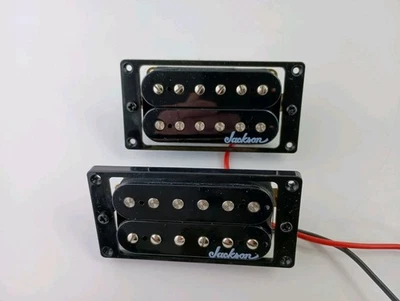 Juego de pastillas Humbucker con logotipo de Jackson 2025 puente y cuello espaciado en F 15 k/8 k Foto 1 de 4