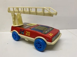 Obertoys Vintage Fire Engine Truck No Cab Or Figure Tin Bodywork Made In Spain - Picture 1 of 3
