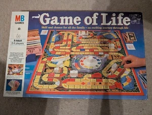 Mb Games Vintage Game of Life Board Game - Picture 1 of 5