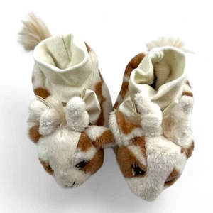 Giraffe Newborn Slippers - Picture 1 of 4