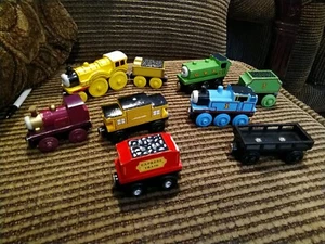 Thomas the Train Molly Duck Lady Tomas Wooden Railway Whit Tender Lot Of 9 Rear - Picture 1 of 7