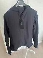 Lululemon Mens Warp Light Packable Jacket-BLK/RHIG/CHBY-Size S/M/XL-New with Tag