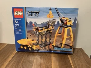 LEGO City 7243 Construction Site NEW! Dump Truck Crane Tipper Conveyor Town - Picture 1 of 2
