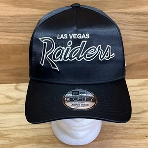 Las Vegas Raiders Feature x New Era 9Fifty Snapback Hat Black Satin Script NFL - Picture 1 of 10