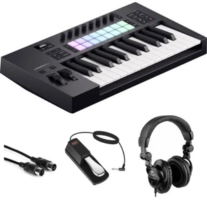 Novation Launchkey 25 MK4 USB MIDI Keyboard Controller (25 Keys) KIT - Picture 1 of 11