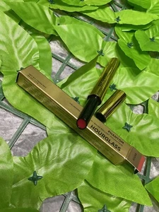 Hourglass Phantom Volumizing Glossy Balm - Picture 1 of 3