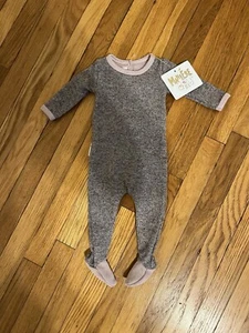 Maniere Baby NWT Girl Size 3M Brushed Rose Knit Long Sleeve Footie - Picture 1 of 4