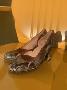 Anyi Lu Schlangenleder Pumps rot gewellter Rand Größe 5 1/2 USA hergestellt in Italien - Bild 1 von 6