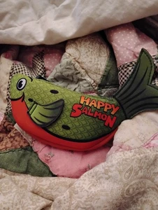 Happy Salmon - North Star Games - Card Game - Rare Green Fish Case! - Picture 1 of 1