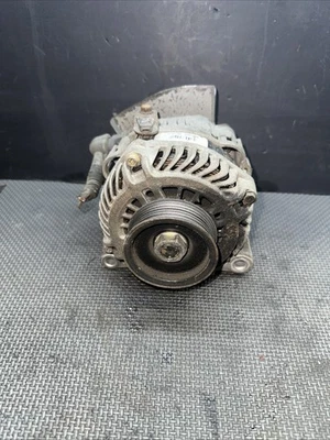 Alternadores y generadores para Mitsubishi Eclipse 2006 Foto 1 de 4
