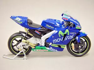 NewRay 1:12 Diecast Movistar Honda RC211V #15 Sete Gibernau MotoGP - Picture 1 of 2