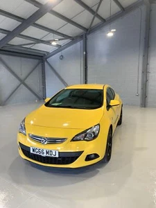 2016 Vauxhall Astra GTC 1.4T 16V 140 SRi 3dr Auto HATCHBACK Petrol Automatic - Picture 1 of 12