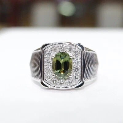 Anillo para hombre de oro blanco de 18 quilates con diamantes de 1,76 quilates con zafiro verde natural, certificado AGL Foto 1 de 4
