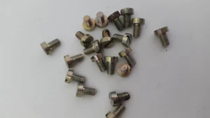 Vis laiton de diamètre 10mm R0006 - Photo 1/1