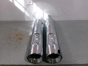 2023 Harley Davidson CVO Road Glide Chrome Muffler Set, Used - Foto 1 di 20