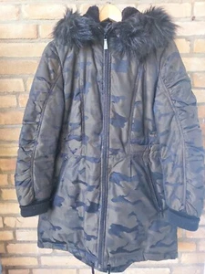 Ich verkaufe eine gut erhaltene Winterjacke der Marke Donna Karen New York. - Bild 1 von 8