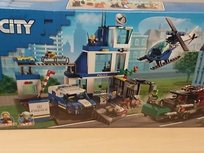 LEGO CITY: Estación de Policía (60316) Nuevo Set Precintado Sin usar, en caja sellada Foto 1 de 4