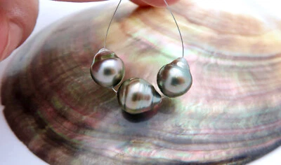 AA+ 3 BEAUTIFUL NEW TAHITIAN CULTURED PEARLS -RARE VIVID PEACOCK COLORFUL PEARLS - Image 1 of 4