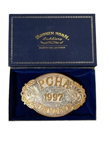 Trofeo PCHA 1997 hebilla de cinturón cuerno roto superpuesto en plata de ley - Imagen 1 de 6