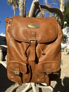 Samsonite Large Carmel Colored Butter Soft Leather Backpack With 2 Outer Pockets - Picture 1 of 10