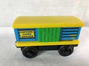Lion Car Roaring Sound Train Thomas & Friends The Engine Tanque Ferrocarril de Madera - Imagen 1 de 5