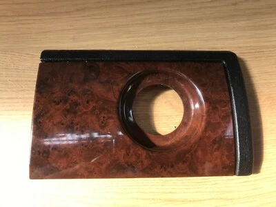 Chrysler Grand Voyager 2012-14 O/S правая панель отделка приборной доски (ключ объемный) - Изображение 1 из 4