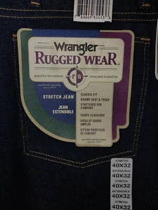 Wrangler ***SIZE 40 X 32*** Rugged Wear Mens Jeans New *BINEMY970* - Picture 1 of 4